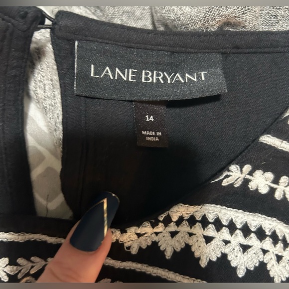 NWT-Lane Bryant Black w/ White stitching- size 14 - Picture 5 of 9